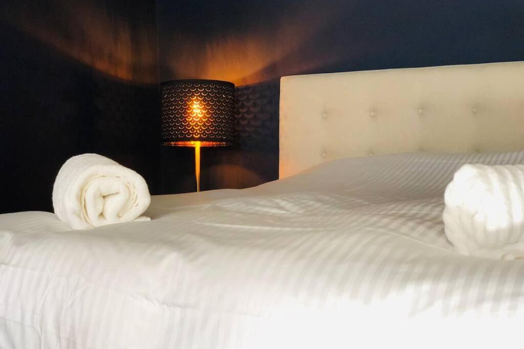 Brussels By Foot! Authenticity & Luxury Nearby Apartamento Exterior foto