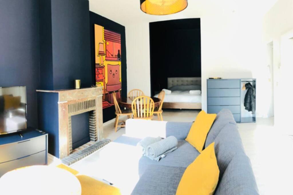 Brussels By Foot! Authenticity & Luxury Nearby Apartamento Exterior foto